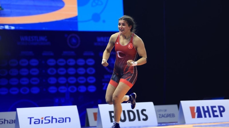Nesrin Baş, Dünya Güreş Şampiyonası'nda finalde