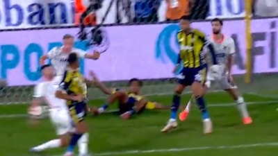 Fenerbahçe'nin son dakikada penaltı beklentisi!