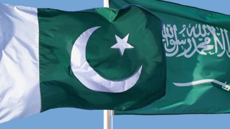 Suudi Arabistan ile Pakistan, ortak stratejik savunma anlaşması imzaladı