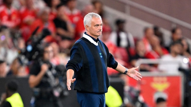 Benfica'dan Jose Mourinho açıklaması geldi