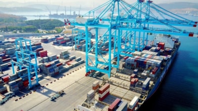 Yükleme ve boşaltmada Türkiye’nin lider limanı Aliağa