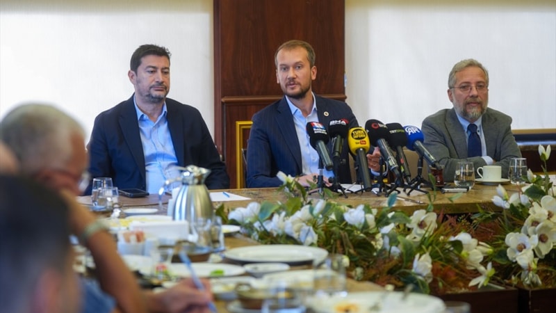 Gençlerbirliği yöneticileri basınla bir araya geldi