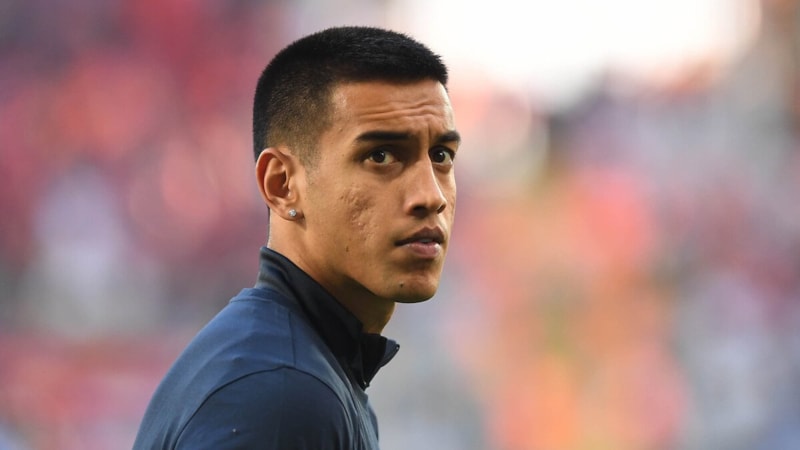 İrfan Can Eğribayat, taraftardan özür diledi