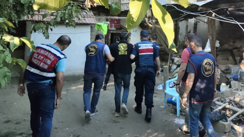 Denizli'de içkisine karışan babaannesini başına tüple vurarak öldürdü