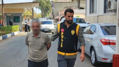 Adana'da oyun oynayan çocukları darbeden şahıs tekrar gözaltına alınarak tutuklandı