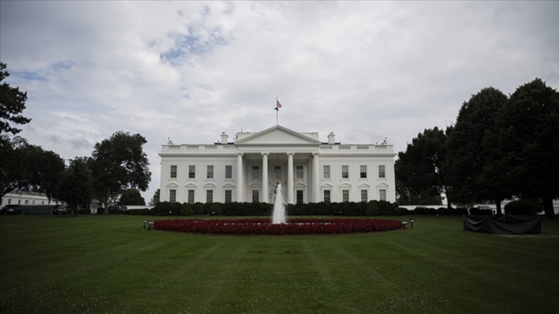 Beyaz Saray'dan H-1B açıklaması: Mevcut vize sahiplerini etkilemeyecek