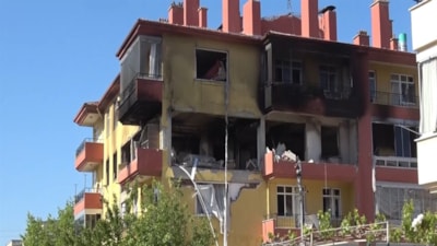 Konya'da doğalgaz borusunu kesip patlamaya sebep oldu: O apartman yıkıldı