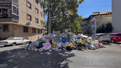 İzmir Buca'da çöp dağları