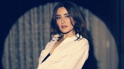 Melek Mosso erkek dinleyicilerine seslendi: 