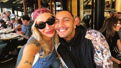 İrem Derici sevgilisiyle aşk dolu bir kutlama yaptı! Dövmelere yorum yağdı