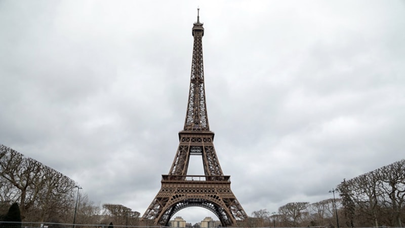 Fitch Ratings, Fransa’nın kredi notunu bir haftada ikinci defa düşürdü