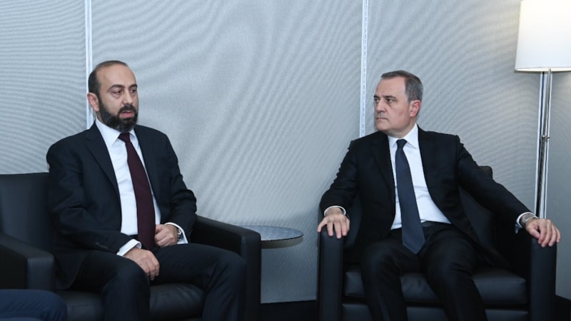 Azerbaycan ve Ermenistan Dışişleri Bakanları New York'ta görüştü