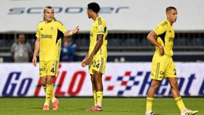 Fenerbahçe'de '2 futbolcu, gazeteciye başkanlık seçimiyle ilgili mesaj attı' iddiası