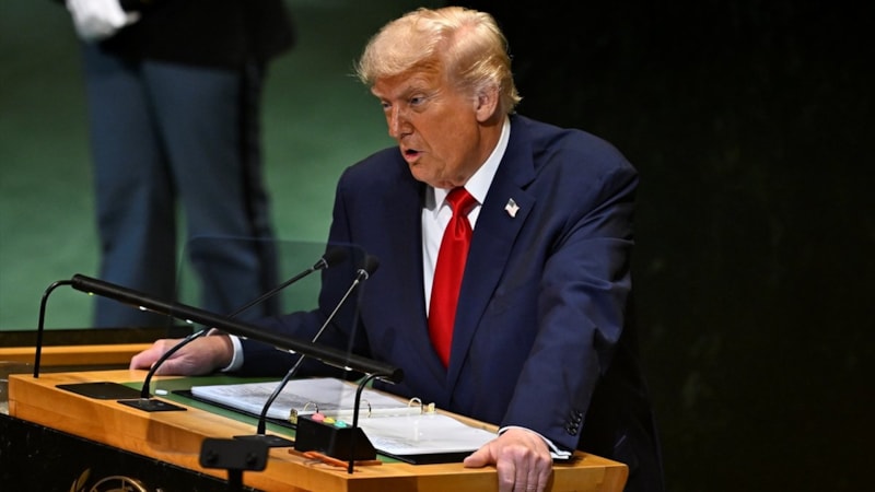 BM, Trump'ın yaşadığı yürüyen merdiven arızasına ABD heyetinin neden olduğu öne sürdü