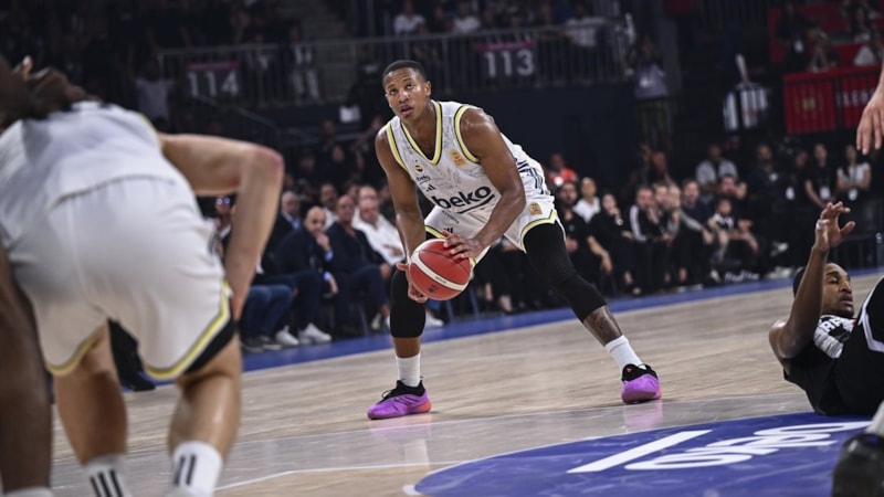 Devon Hall: Sezona kupayla başlamak güzel