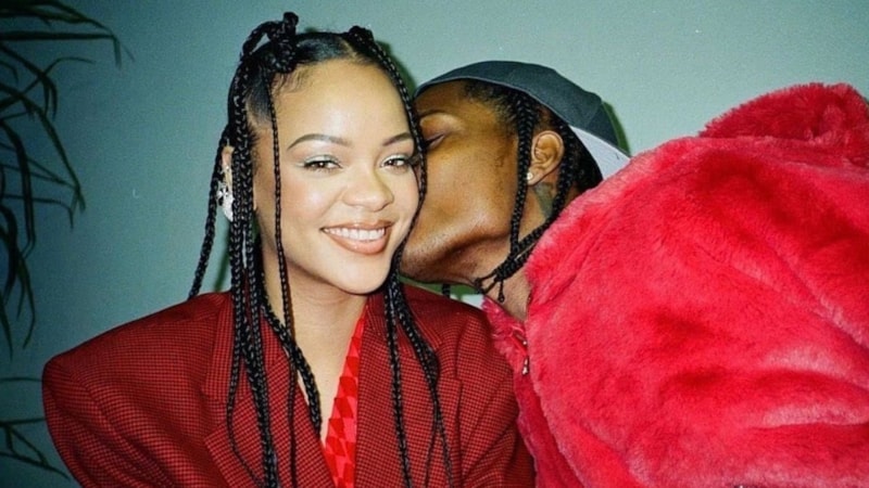 Rihanna 3. kez anne oldu! Bebeğin cinsiyetini açıkladı