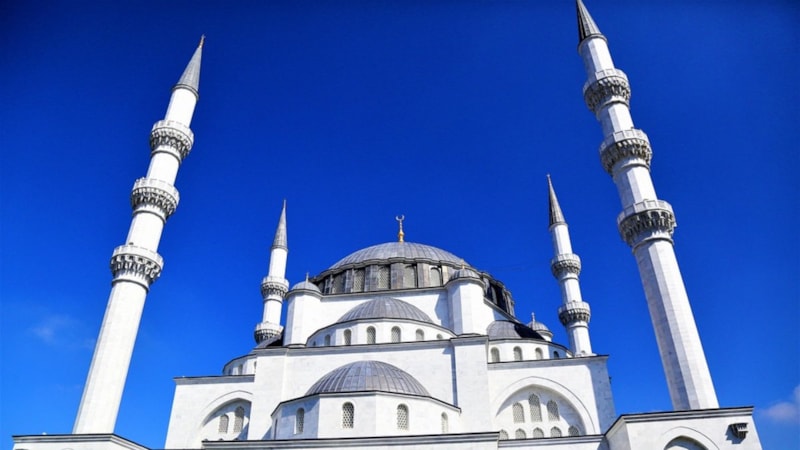 26 Eylül 2025 Cuma Namazı Vakitleri: İllere Göre Ezan Saatleri