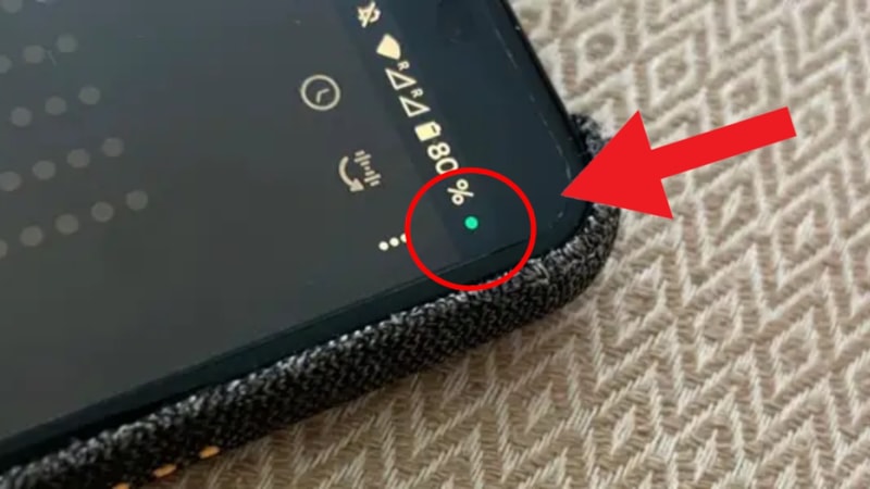 Telefonda yeşil nokta göründüğünde dikkat edin: Bakın ne anlama geliyor