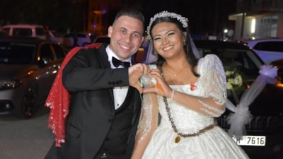 Taylandlı Apinya, Denizli'ye gelin gelerek Müslüman oldu