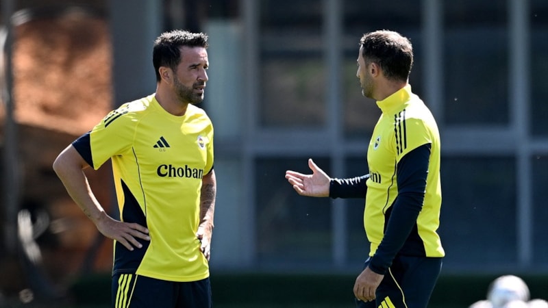 Fenerbahçe'de Gökhan Gönül ile ayrılık kararı