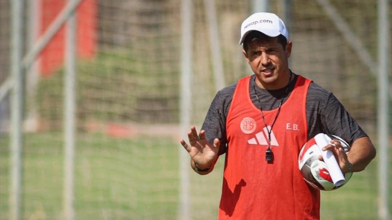 Fenerbahçe iddiaları sonrası Antalyaspor'dan Emre Belözoğlu açıklaması