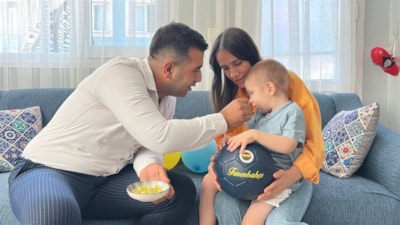 Hatay'da 3 buçuk yaşındaki Tamer, anne ve babasının desteğiyle kanseri yendi