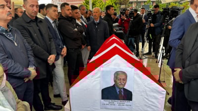 Şair ve yazar Yavuz Bülent Bakiler'in cenaze töreni düzenlendi