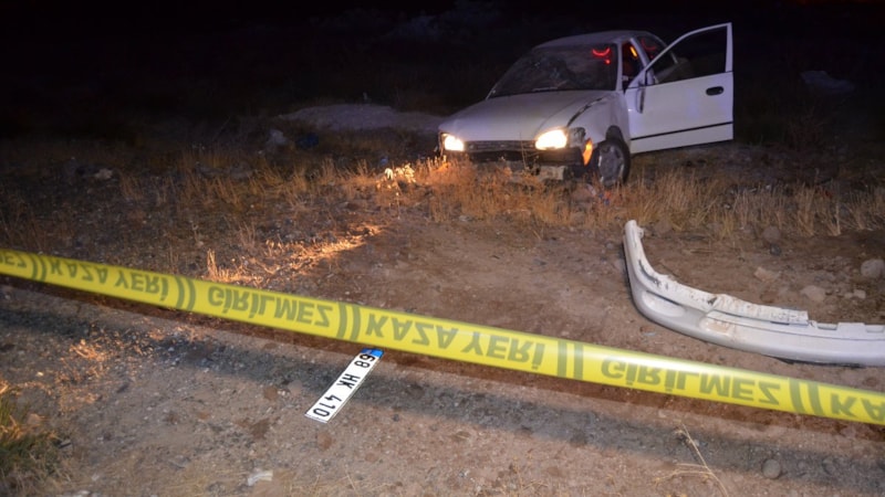 Aksaray'da ehliyetsiz ve alkollü sürücünün aracı takla attı: 1 ölü