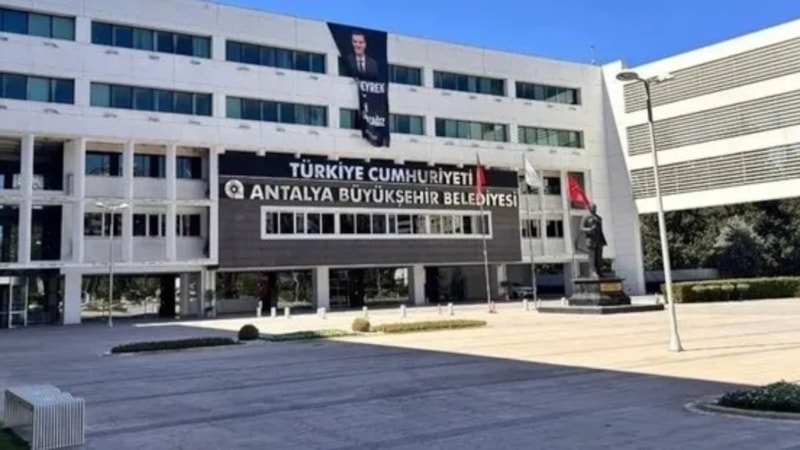 Antalya Büyükşehir Belediyesi'nde yeni dalga gözaltılar
