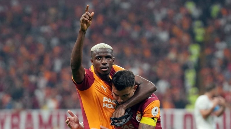 Okan Buruk'tan Victor Osimhen kararı