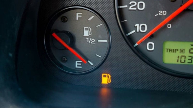 Arabanın az yakması için ne yapmalı? Aracınızın az yakmasını sağlayacak 7 ipucu