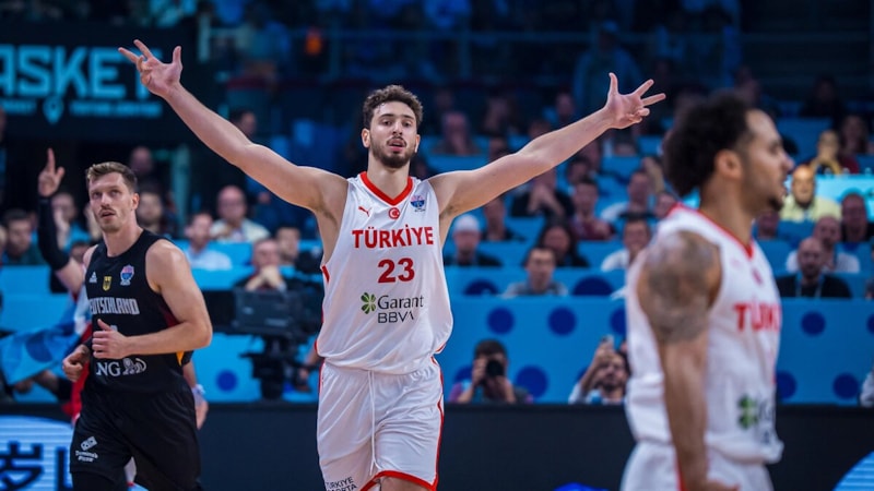 Alperen Şengün, EuroBasket'in kendileri için inanılmaz olduğunu düşünüyor