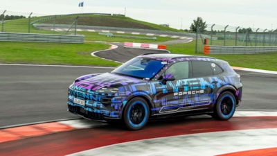 Elektrikli Porsche Cayenne hakkında yeni bilgiler geldi