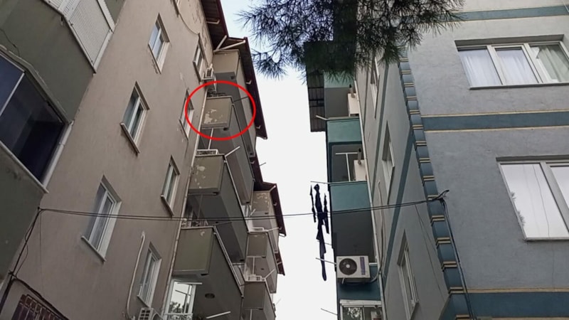 Aydın'da çamaşır asarken 5. kattan düşen kadın can verdi