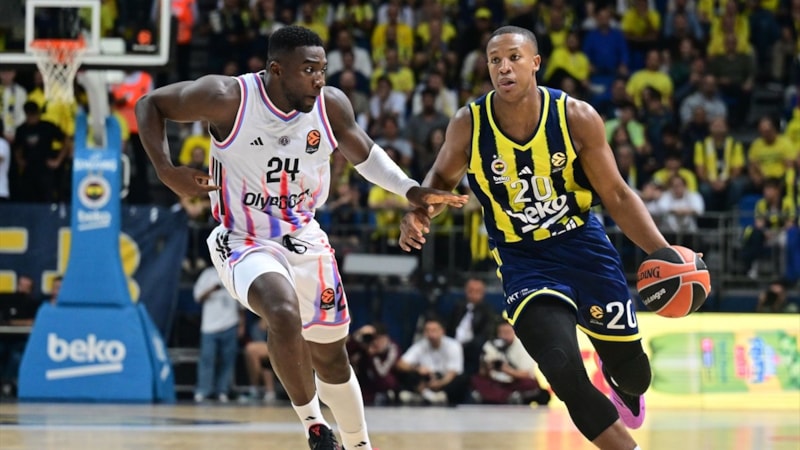 Fenerbahçe, EuroLeague'e galibiyetle başladı