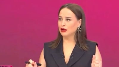 İstanbul'da 5.0 büyüklüğündeki depreme canlı yayında yakalandılar