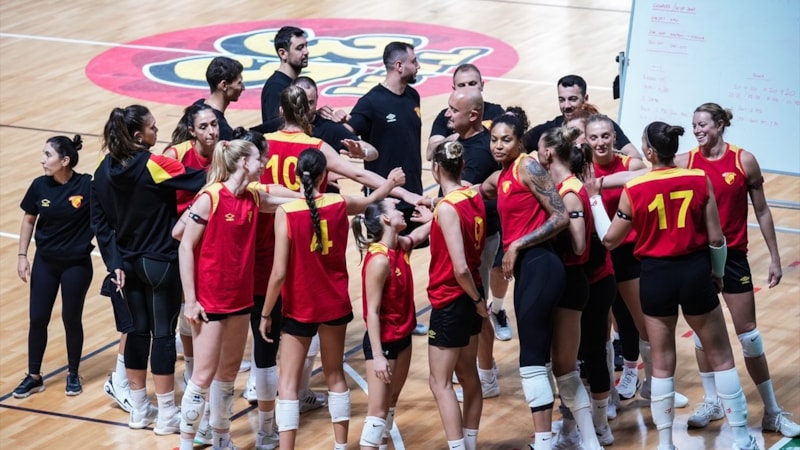 Göztepe'nin kadın voleybol takımı ligde kalıcı olmak istiyor