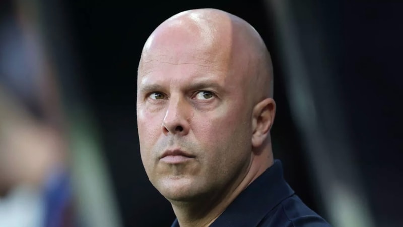 Arne Slot'tan Barış Alper Yılmaz ve maçın hakemine tepki