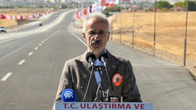 Abdulkadir Uraloğlu: Kırşehir'in altyapısına 23 yılda 19 milyar TL'lik yatırım yaptık