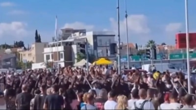 Rum komandolardan KKTC'ye provokatif mesaj