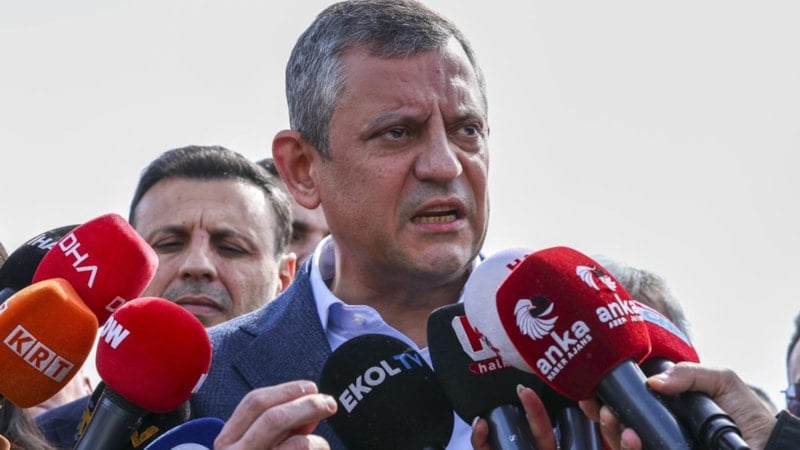 Özgür Özel, adaylık sorusuna 