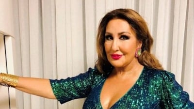 Nükhet Duru transparan tulum giydi! Eleştiriler hemen geldi