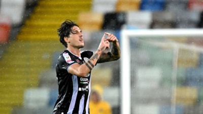 Nicolo Zaniolo kaçırdığı golü düşünüyor