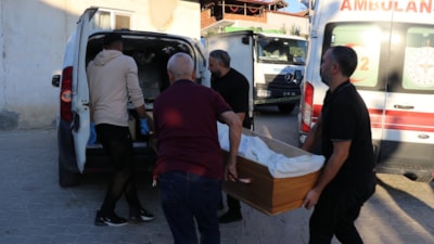 Denizli'de çöp kamyonu yaşlı kadını ezdi