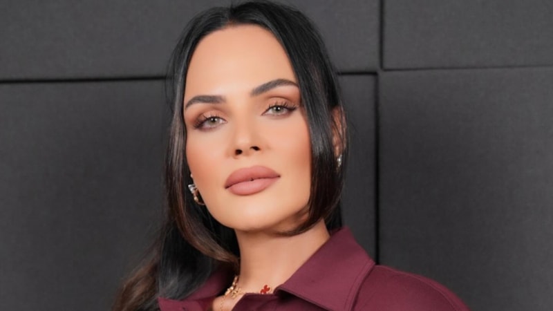 Buket Aydın düz duvara çarptı: 