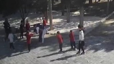 Burdur'da öğrencinin nefes borusuna simit kaçtı: Heimlich manevrasıyla kurtarıldı