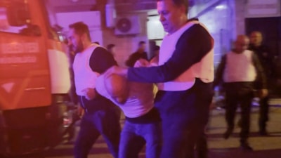 Aksaray'da boşandığı eşini darbedip çocuklarını bıçakla rehin aldı: Baba hakkında karar