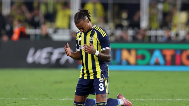 Archie Brown, tüm paylaşımlarını kaldırdı