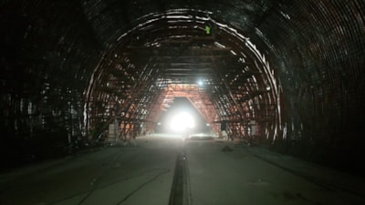 Ankara-İzmir YHT hattında önemli adım: Köroğlu Tüneli'nde ışık göründü