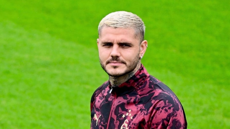 Mauro Icardi'den sevgilisine yarım milyonluk forma hediyesi
